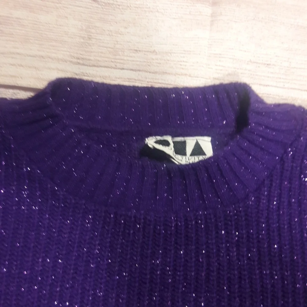 Objectivity vvintage crewneck